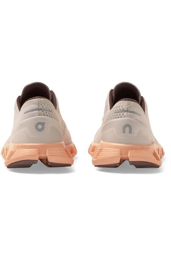 On Running Chaussure Cloud X vanille